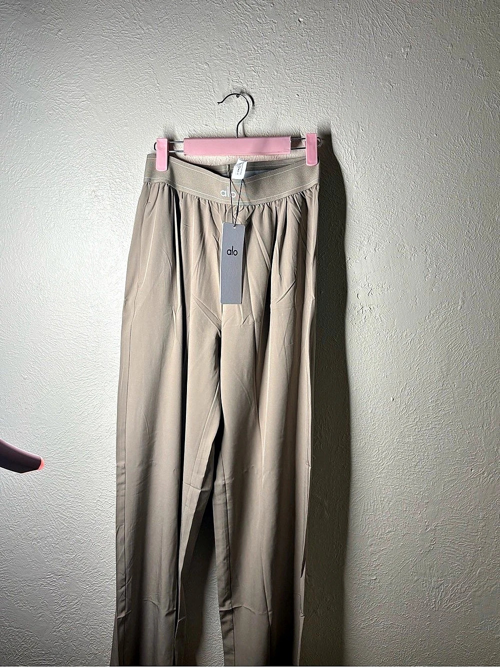 Alo Wide Leg Pants in Gray Size Small NWT
